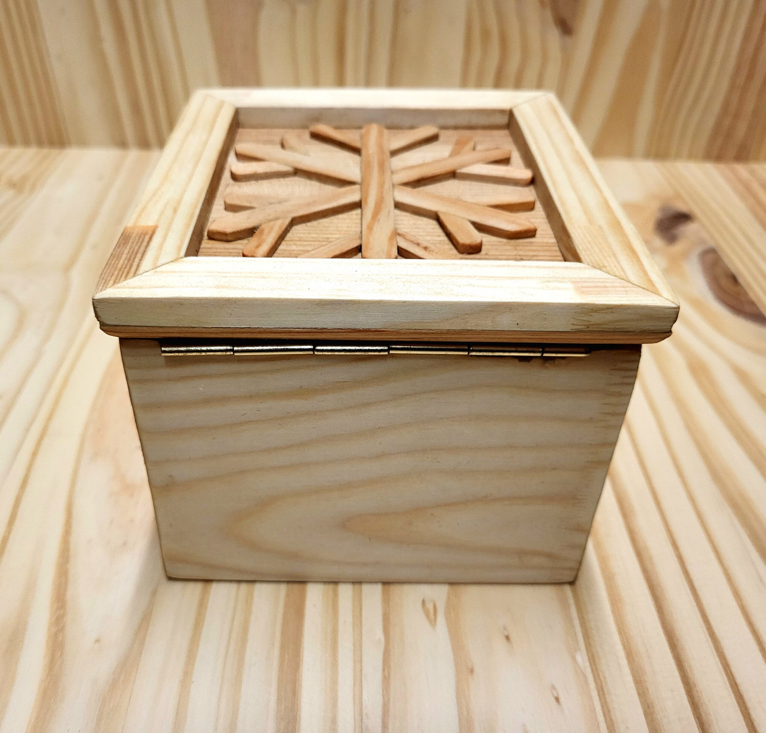 boîte flocon à 6 branches boîte flocon à 6 branches